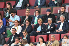 MK_DFB_FIN228646-min