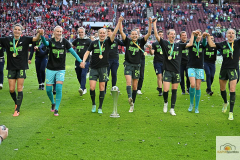 MK_DFB_FIN230182-min